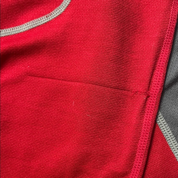 REI Men’s Red and Gray Long Sleeve Base Layer Top Size L - Picture 7 of 7